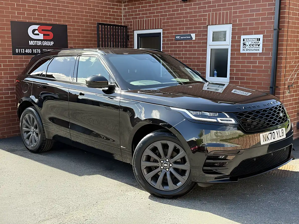 Used 2020 Land Rover Range Rover Velar R-Dynamic Se Black - Front View