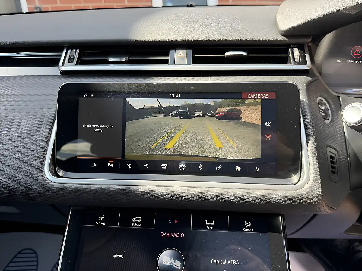 Used 2020 Land Rover Range Rover Velar R-Dynamic Se Black - Interior and Exterior details 19