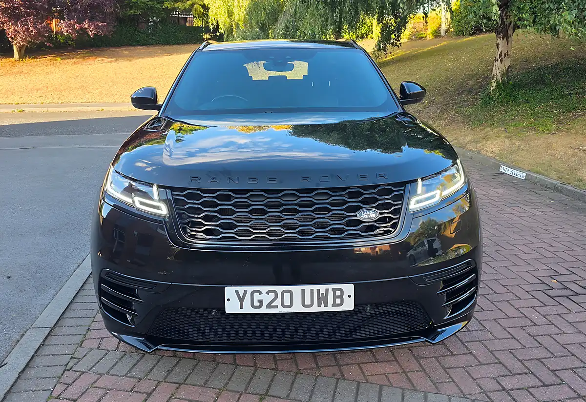 Used 2020 Land Rover Range Rover Velar R-Dynamic Se Black - Interior and Exterior details 4