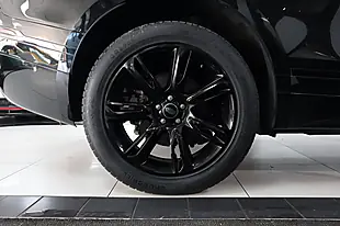 Used 2020 Land Rover Range Rover Velar R-Dynamic Se Black - Interior and Exterior details 14