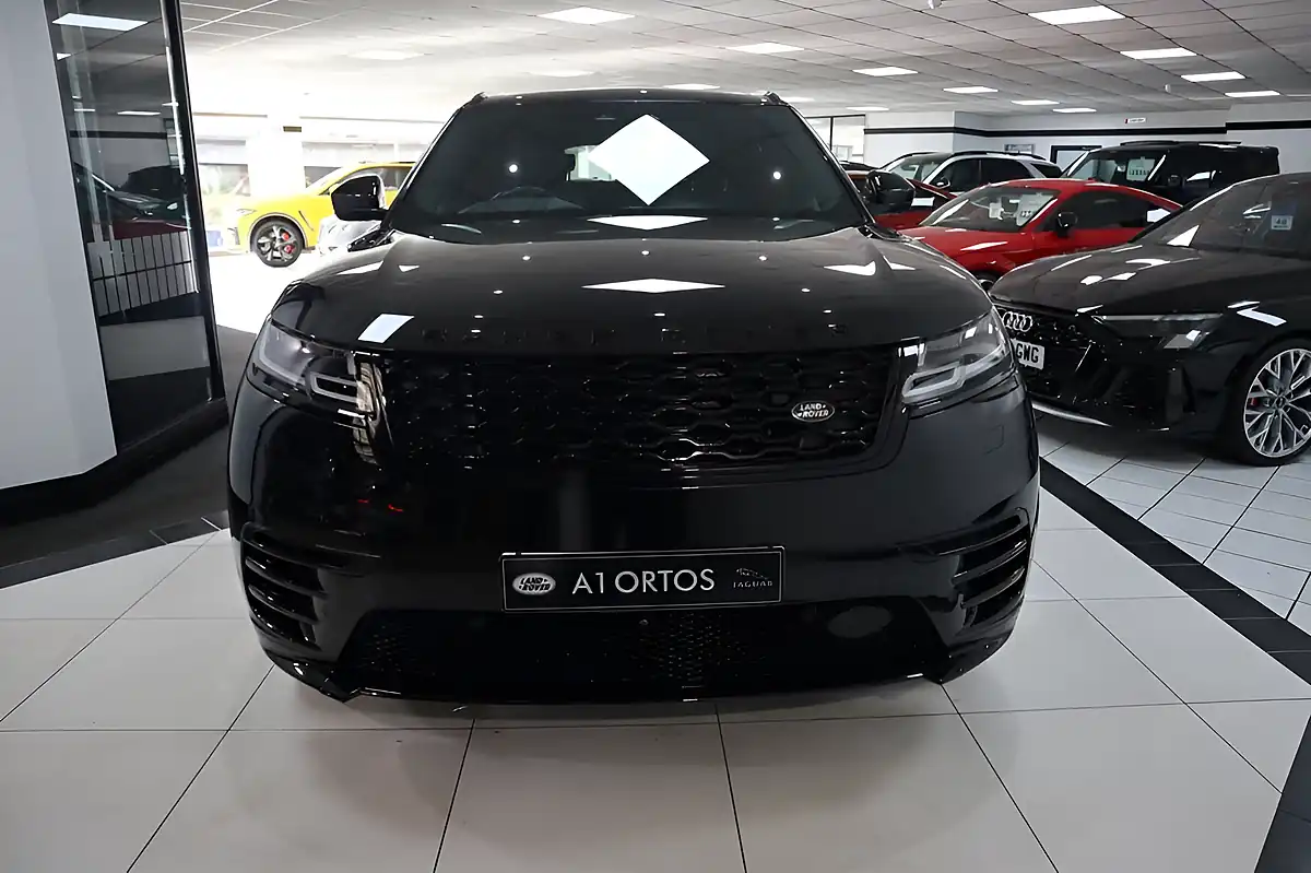 Used 2020 Land Rover Range Rover Velar R-Dynamic Se Black - Interior and Exterior details 2