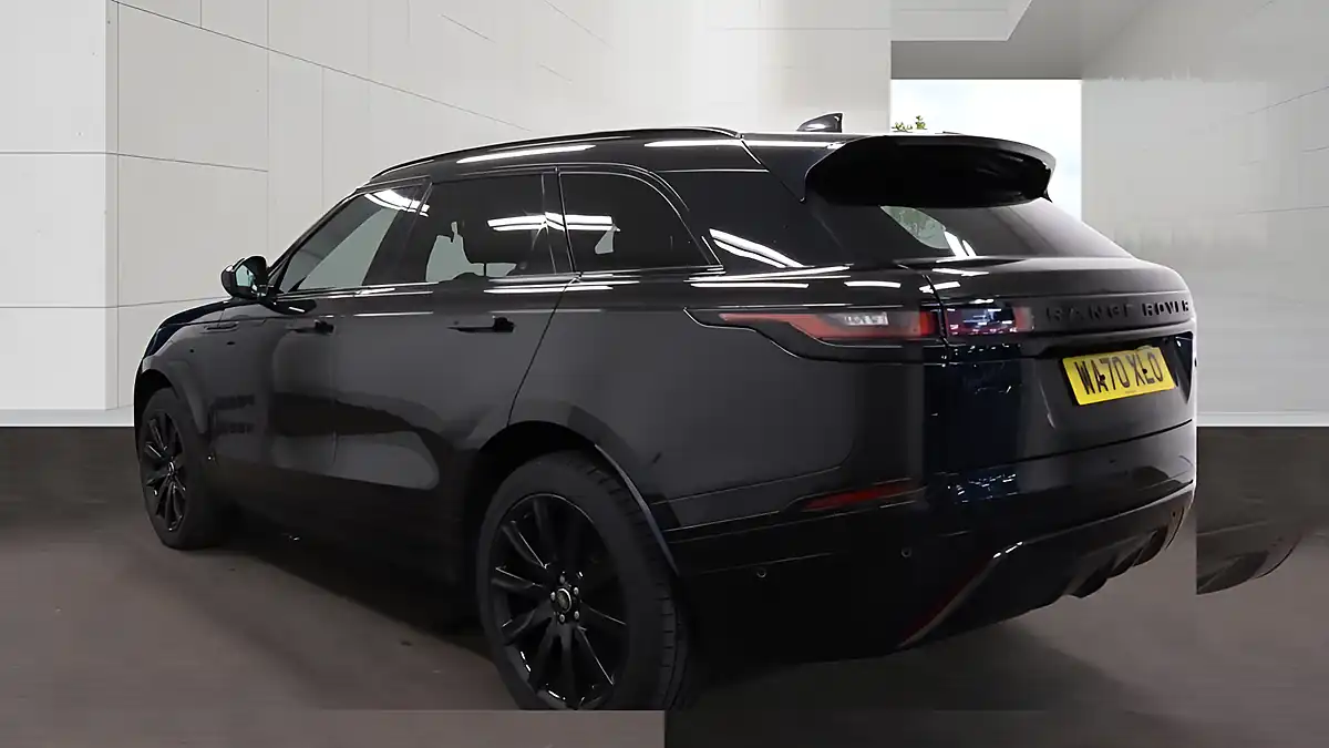 Used 2020 Land Rover Range Rover Velar R-Dynamic Se Black - Interior and Exterior details 3