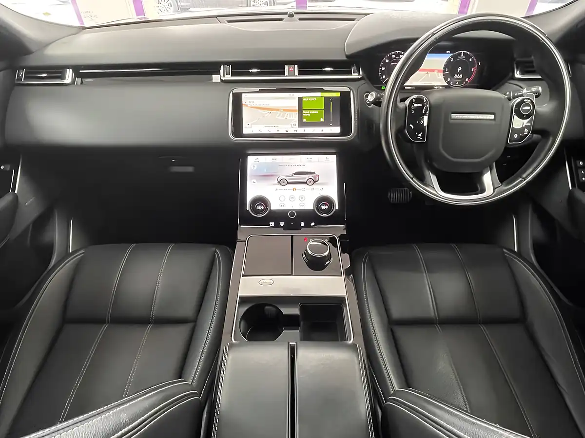 Used 2020 Land Rover Range Rover Velar R-Dynamic Se Grey - Interior and Exterior details 2