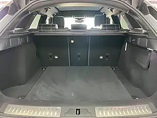 Used 2020 Land Rover Range Rover Velar R-Dynamic Se Silver - Interior and Exterior details 11