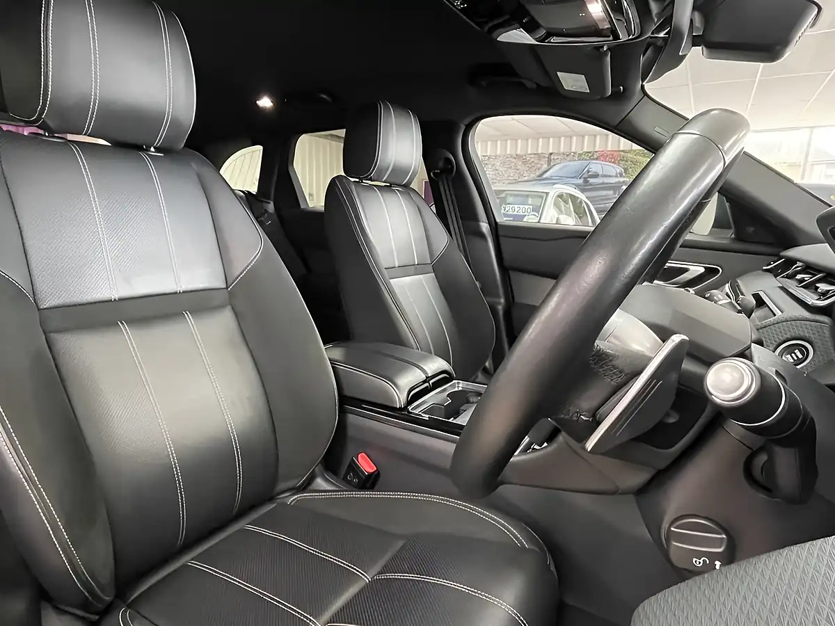 Used 2020 Land Rover Range Rover Velar R-Dynamic Se White - Interior and Exterior details 13