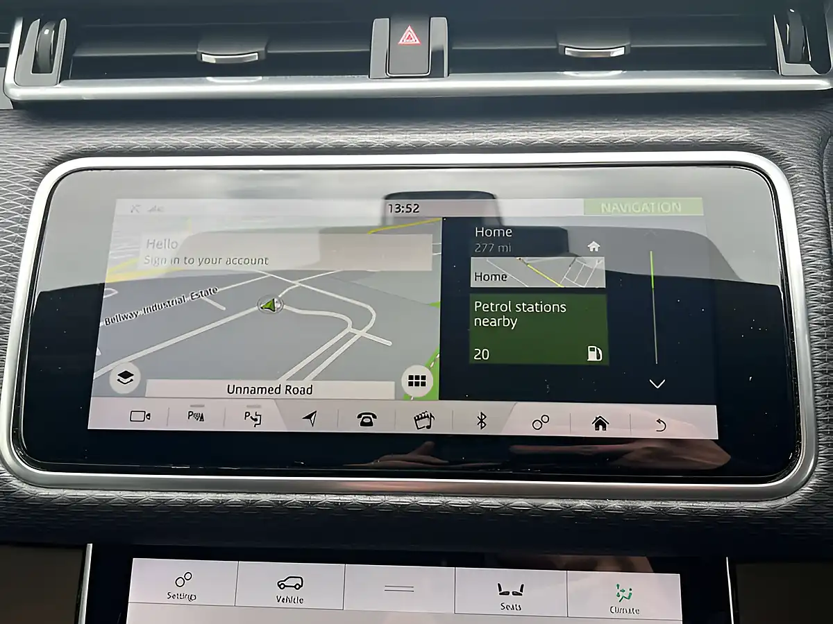 Used 2020 Land Rover Range Rover Velar R-Dynamic Se Yulong White - Interior and Exterior details 9