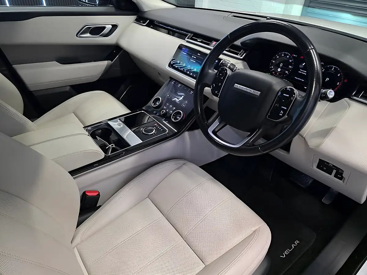 Used 2020 Land Rover Range Rover Velar Se White - Interior and Exterior details 3