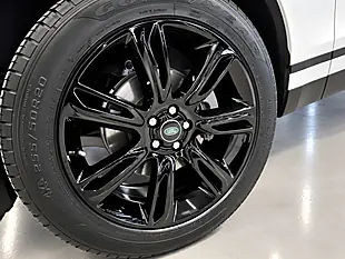Used 2020 Land Rover Range Rover Velar Se White - Interior and Exterior details 7