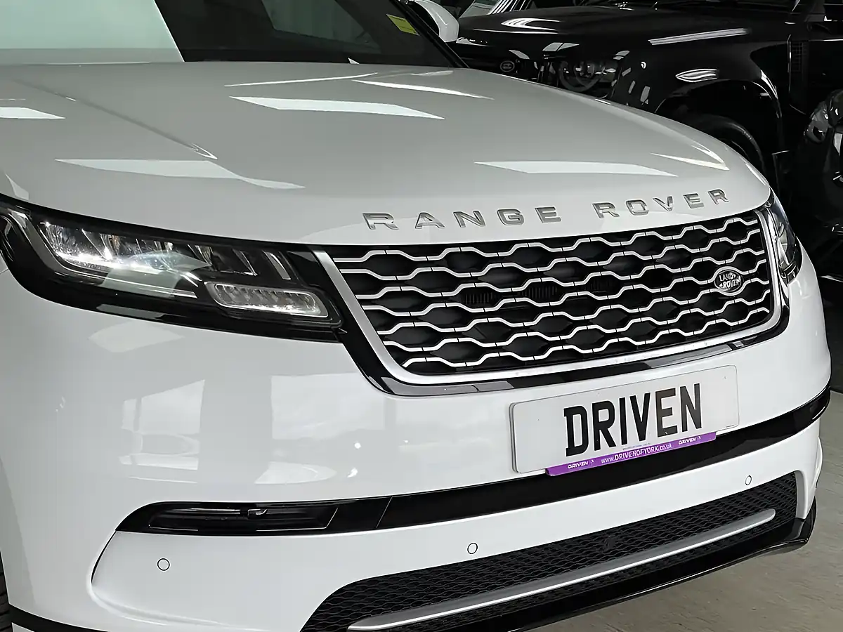 Used 2020 Land Rover Range Rover Velar White - Interior and Exterior details 3