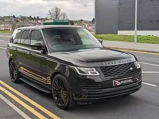 Used 2020 Land Rover Range Rover Vogue Black - Interior and Exterior details 11
