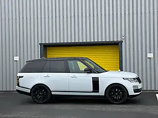 Used 2020 Land Rover Range Rover Vogue White - Interior and Exterior details 6