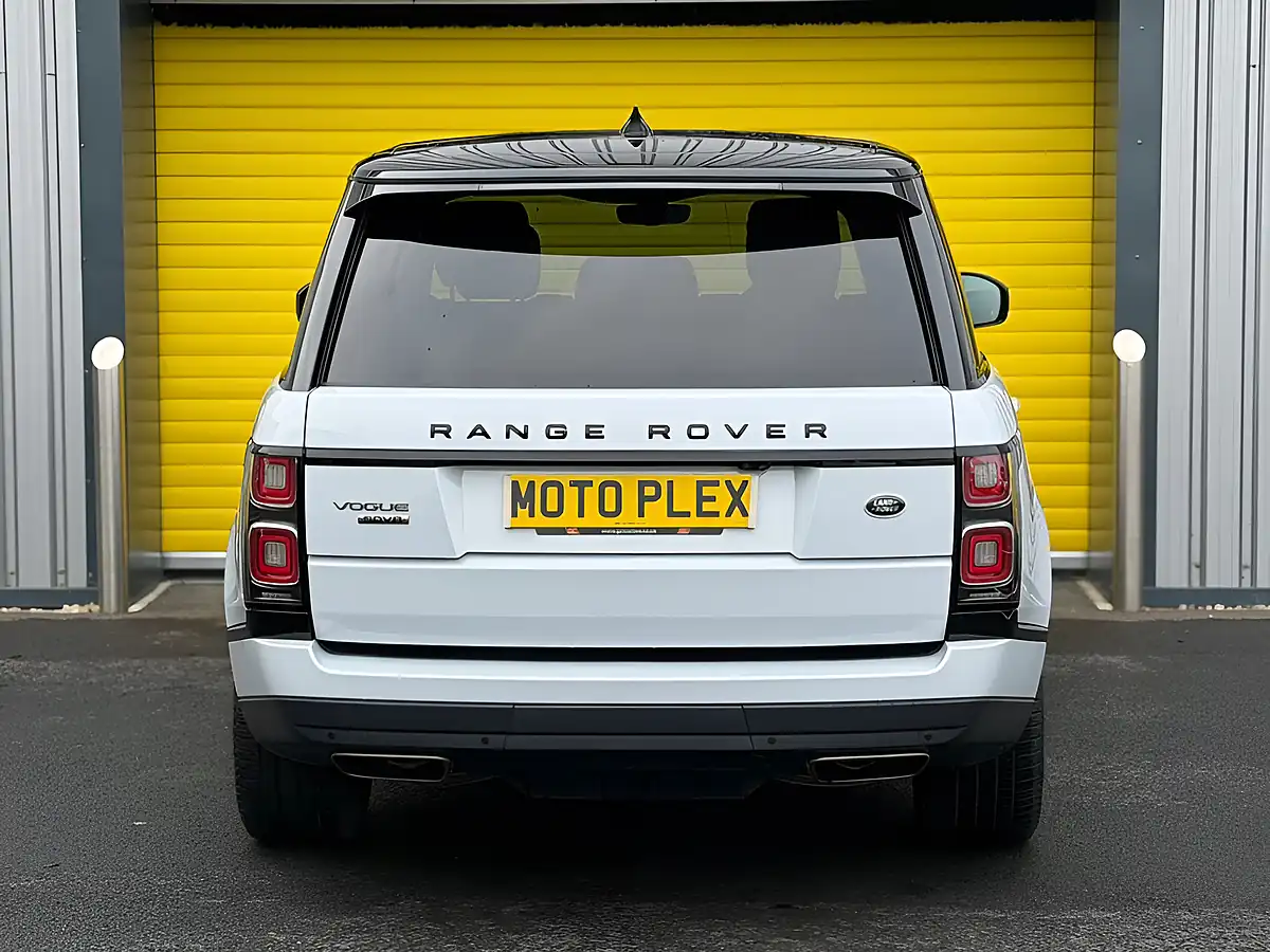 Used 2020 Land Rover Range Rover Vogue White - Interior and Exterior details 8