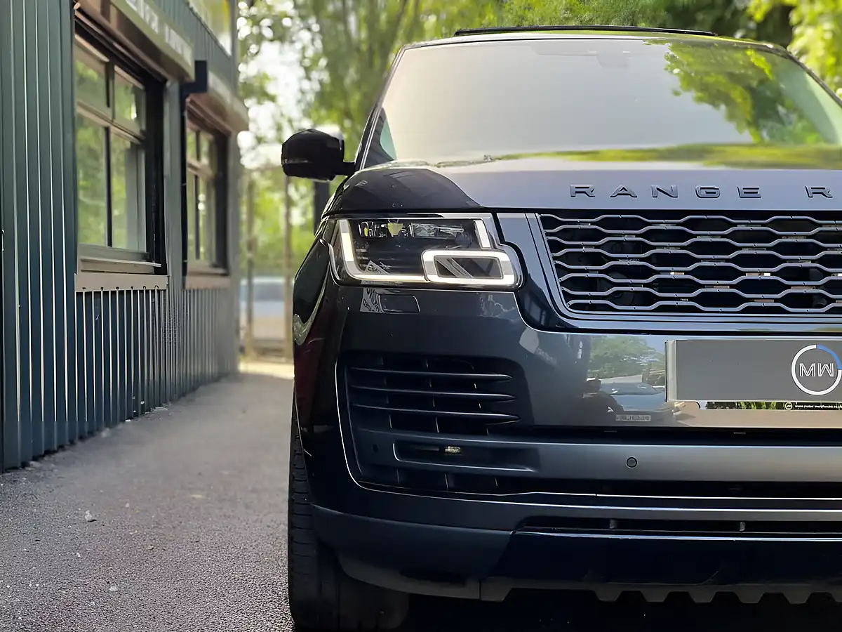 Used 2020 Land Rover Range Rover Westminster Black Grey - Interior and Exterior details 10