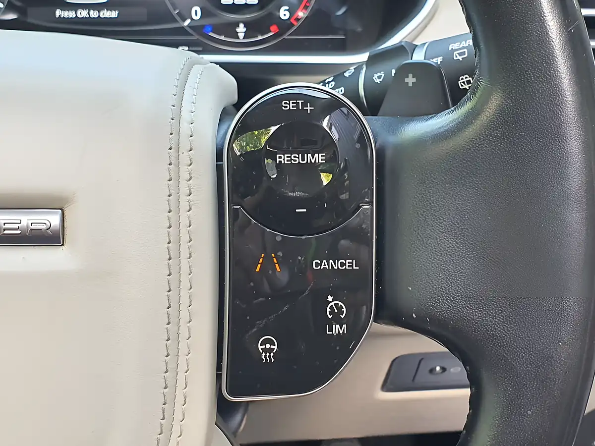 Used 2020 Land Rover Range Rover Westminster Black Grey - Interior and Exterior details 16