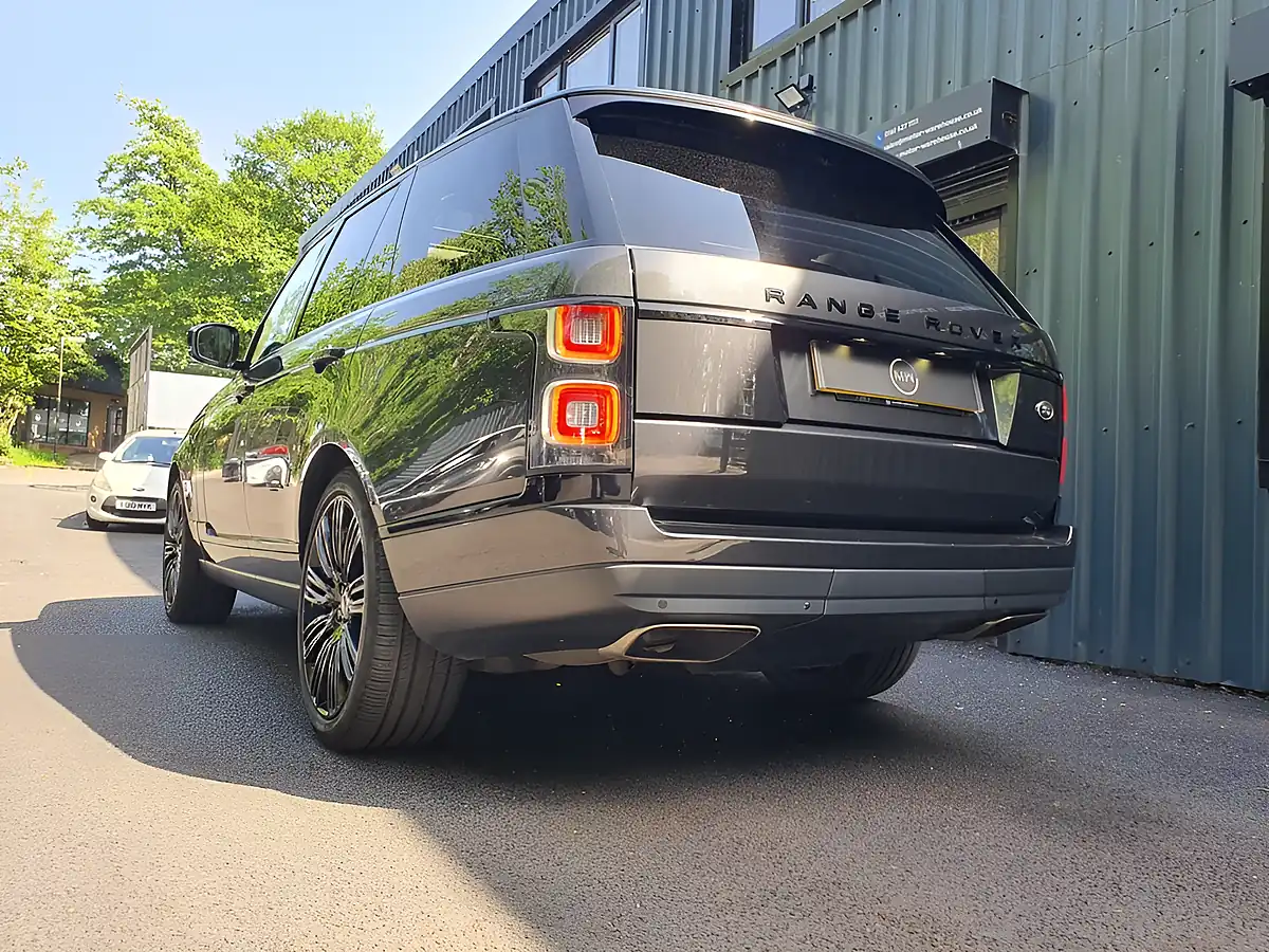 Used 2020 Land Rover Range Rover Westminster Black Grey - Interior and Exterior details 3