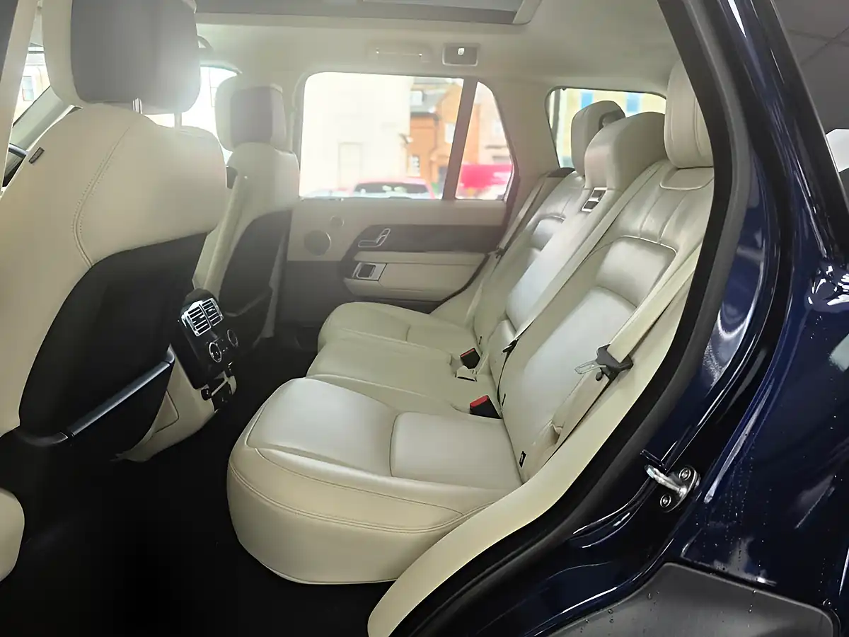 Used 2020 Land Rover Range Rover Westminster Blue - Interior and Exterior details 10