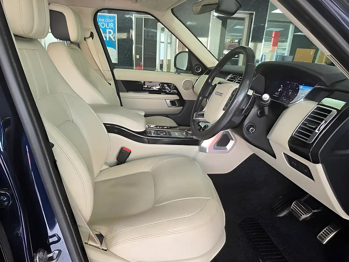 Used 2020 Land Rover Range Rover Westminster Blue - Interior and Exterior details 19