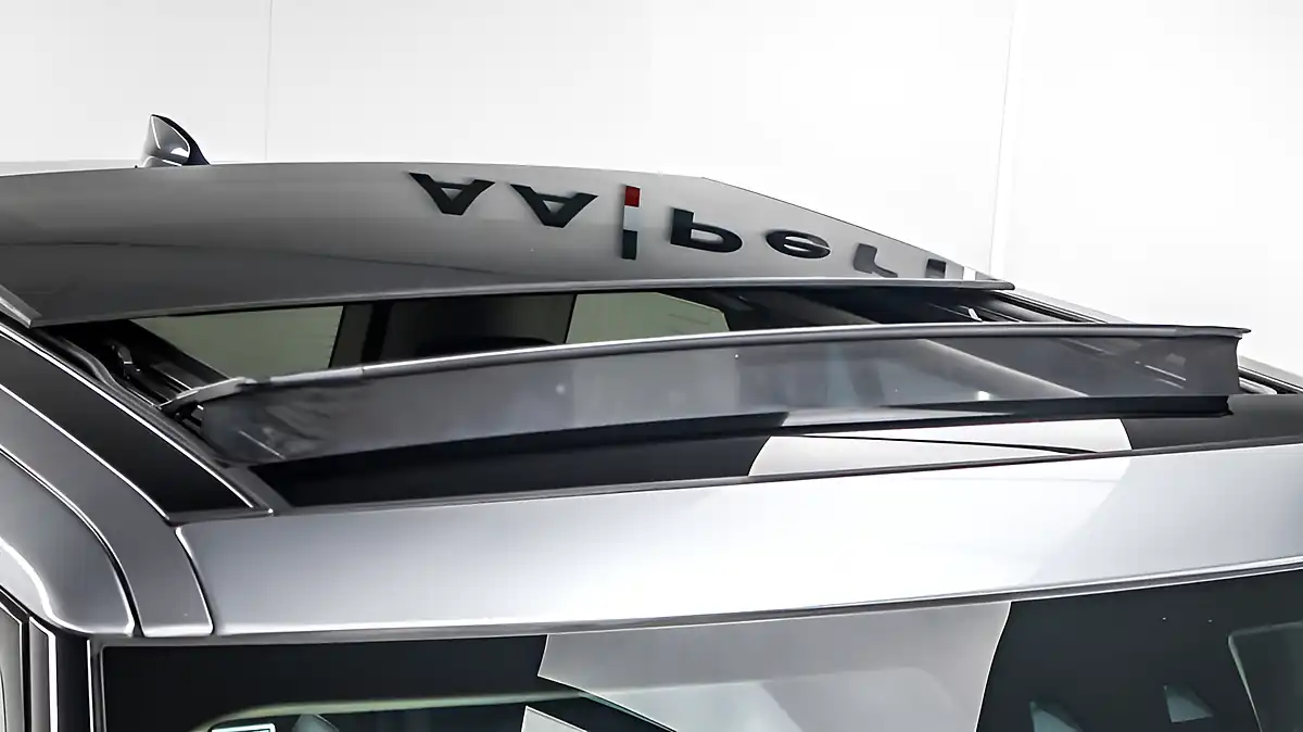 Used 2020 Land Rover Range Rover Westminster Grey - Interior and Exterior details 4