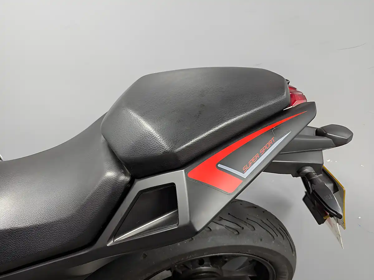 Used 2020 Lexmoto Lxr 125 Black/Red - Interior and Exterior details 17
