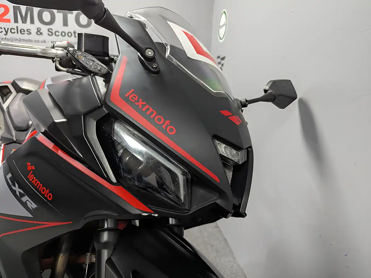 Used 2020 Lexmoto Lxr 125 Black/Red - Interior and Exterior details 5