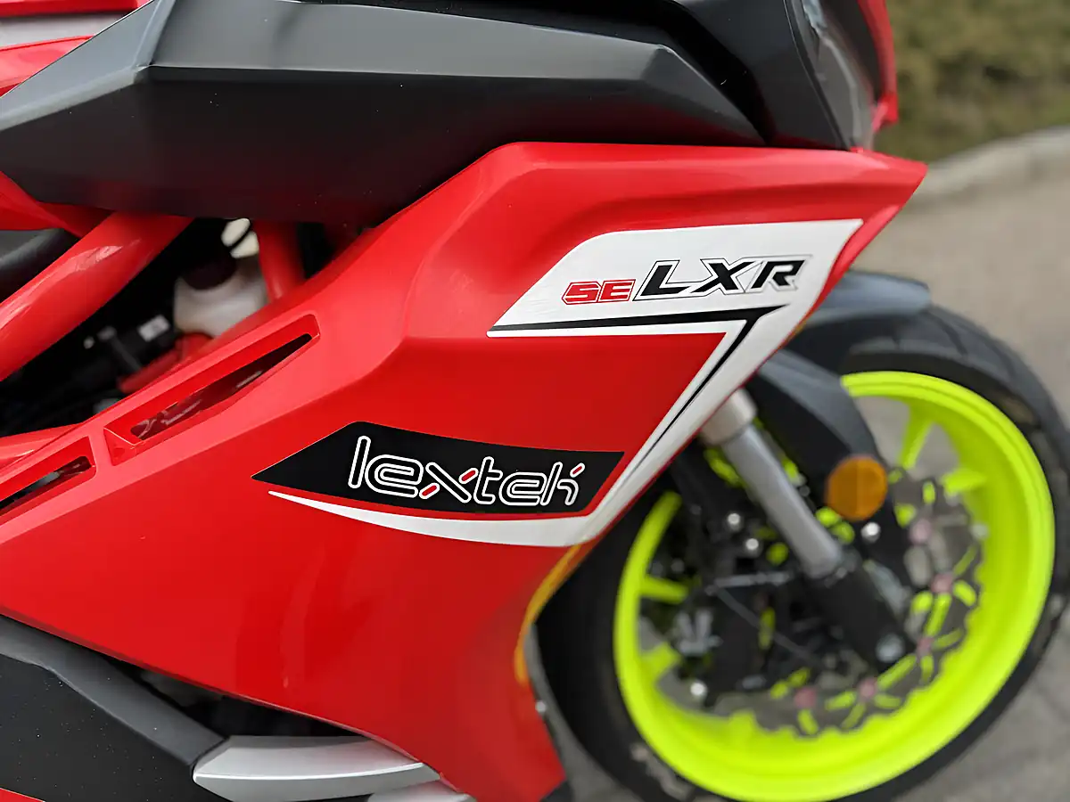 Used 2020 Lexmoto Lxr 380 Red - Interior and Exterior details 12