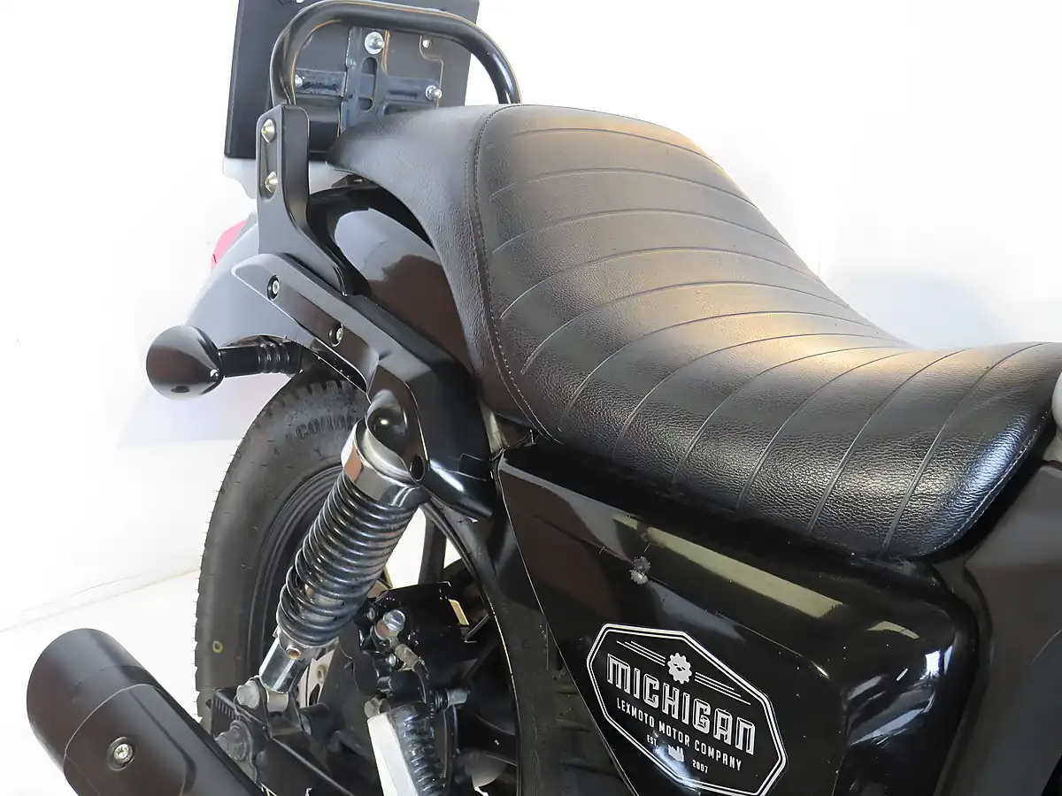Used 2020 Lexmoto Michigan Silver - Interior and Exterior details 13