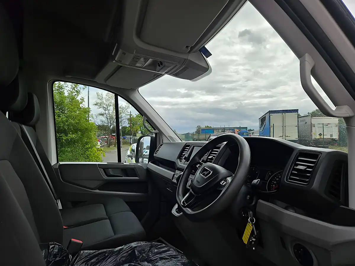 Used 2020 Man Tge 5 White - Interior and Exterior details 11