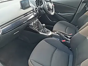 Used 2020 Mazda Mazda2 Se-L Nav White - Interior and Exterior details 9