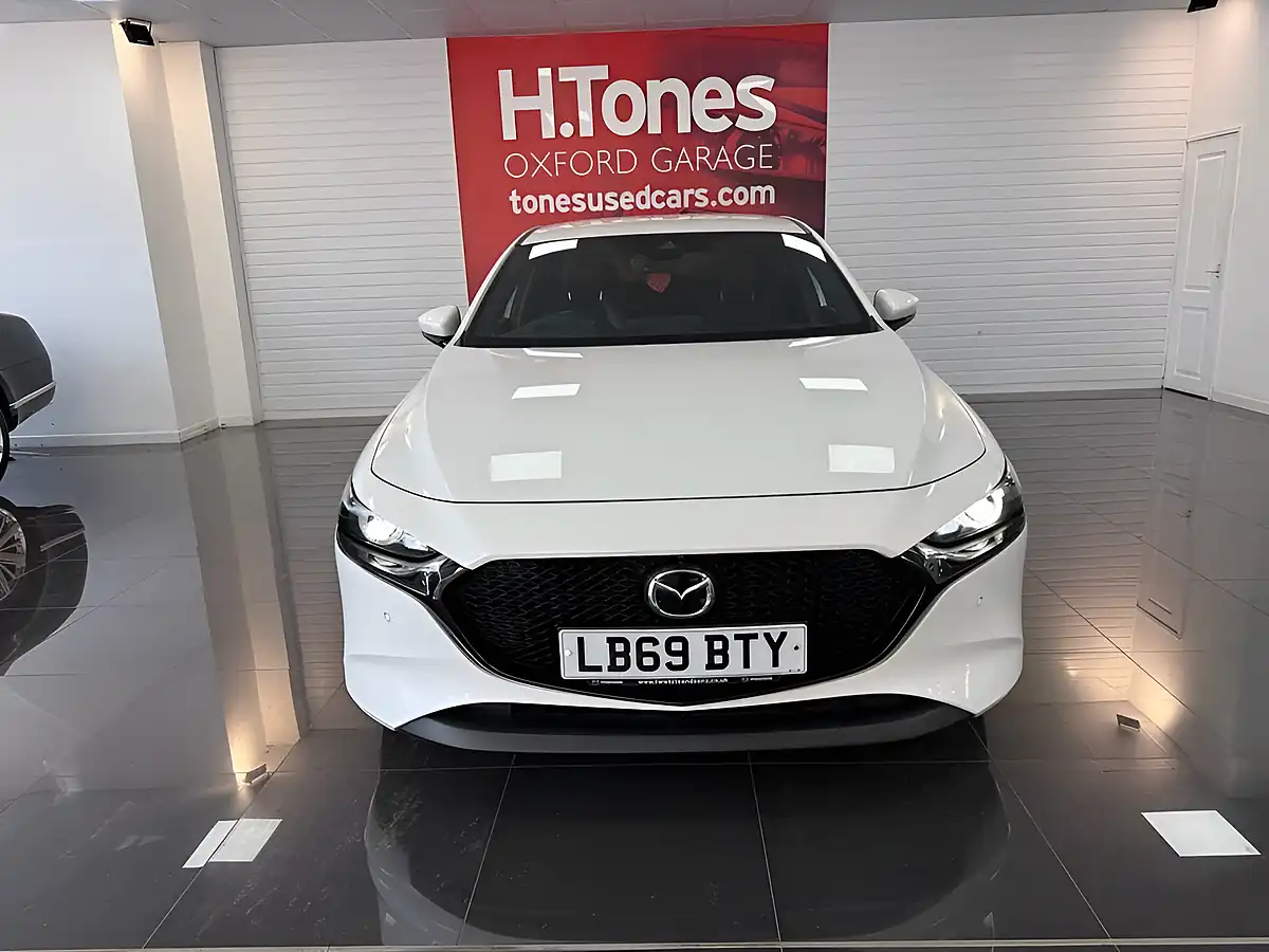 Used 2020 Mazda Mazda3 GT Sport Tech Arctic White - Interior and Exterior details 18