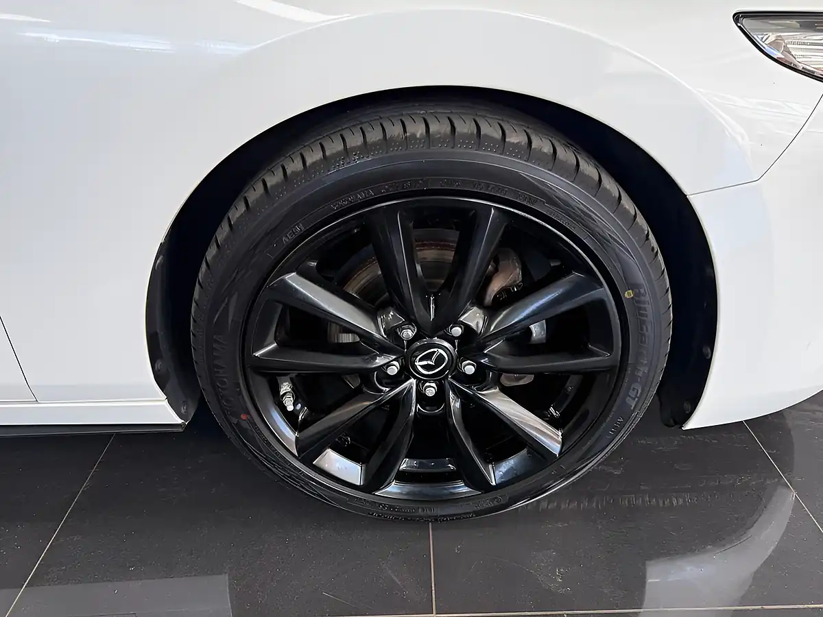 Used 2020 Mazda Mazda3 GT Sport Tech Arctic White - Interior and Exterior details 19