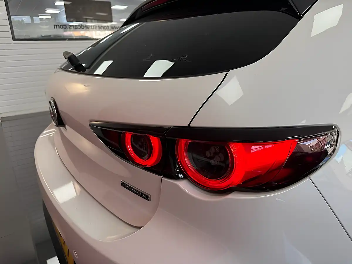 Used 2020 Mazda Mazda3 GT Sport Tech Arctic White - Interior and Exterior details 6
