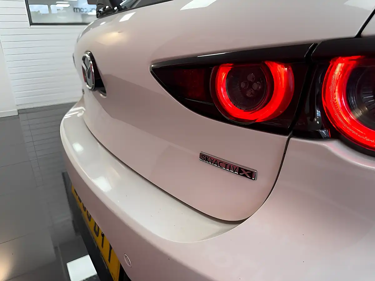 Used 2020 Mazda Mazda3 GT Sport Tech Arctic White - Interior and Exterior details 7