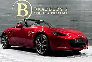 Used 2020 Mazda MX-5 Sport Tech Red - Interior and Exterior details 12