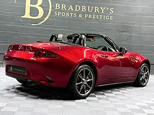 Used 2020 Mazda MX-5 Sport Tech Red - Interior and Exterior details 13