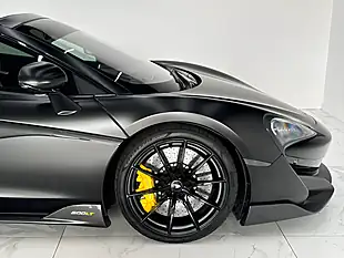 Used 2020 Mclaren 600LT Spider Black - Interior and Exterior details 12