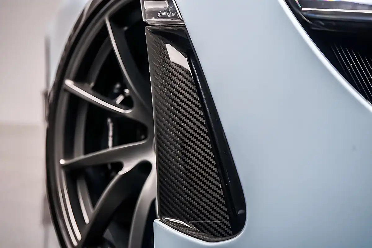 Used 2020 Mclaren 720s Coupe Murawai White - Interior and Exterior details 17