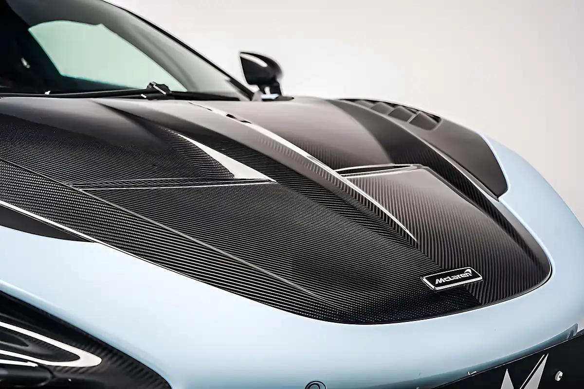 Used 2020 Mclaren 720s Coupe Murawai White - Interior and Exterior details 3