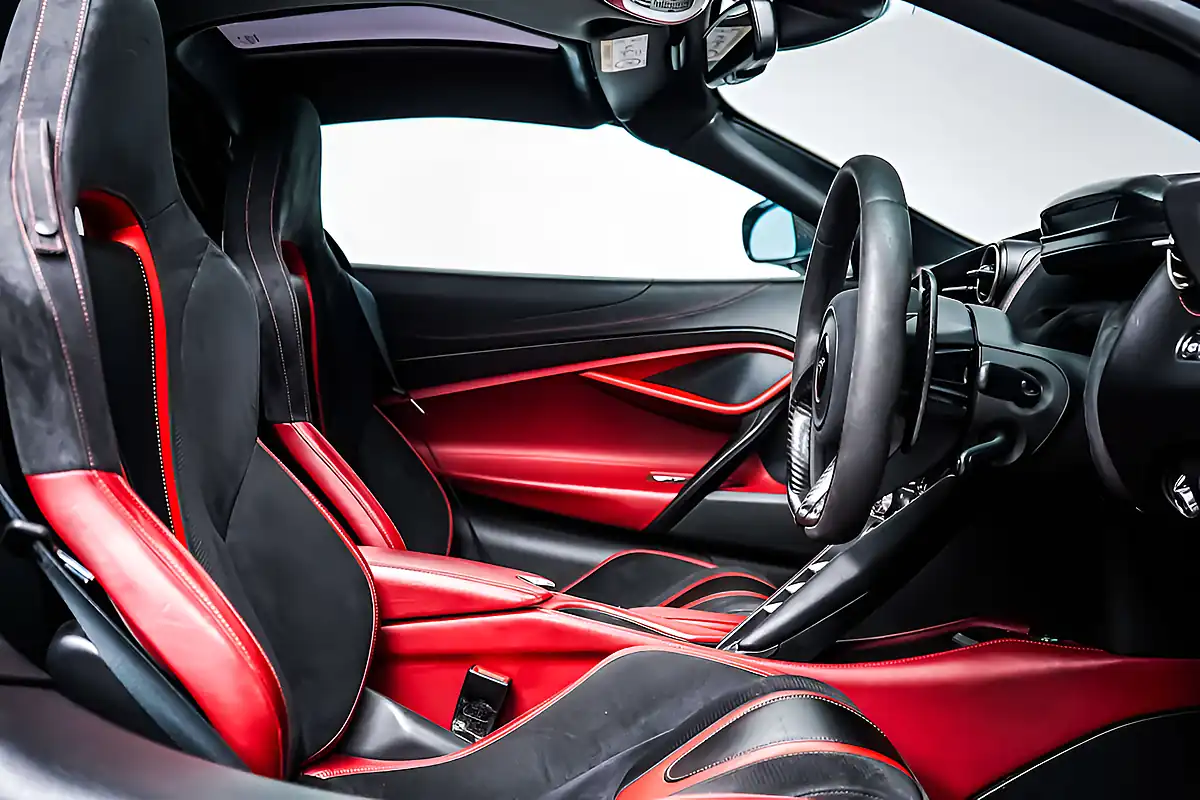 Used 2020 Mclaren 720s Coupe Murawai White - Interior and Exterior details 6