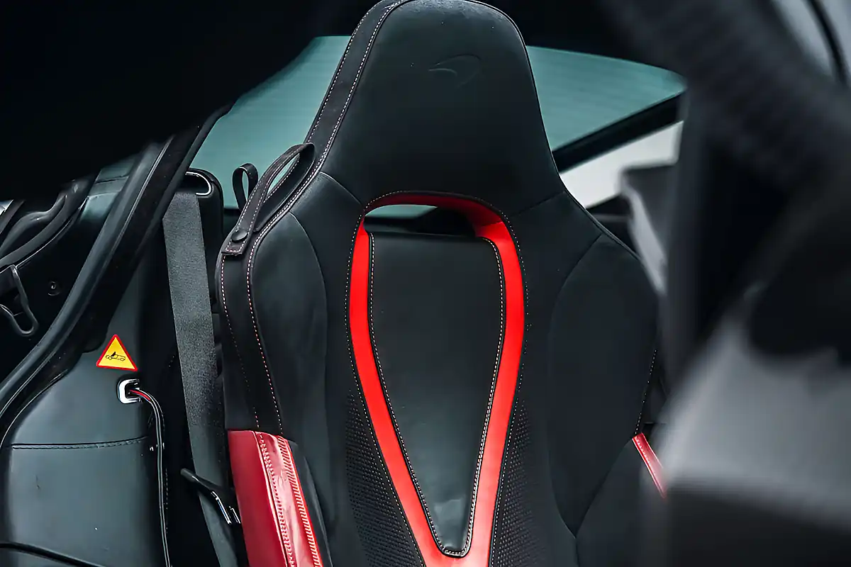 Used 2020 Mclaren 720s Coupe Murawai White - Interior and Exterior details 8
