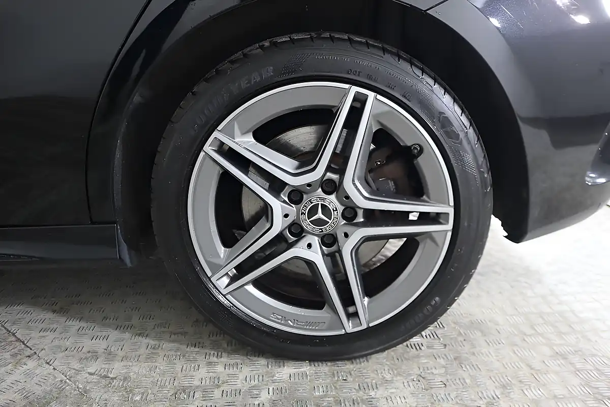Used 2020 Mercedes-Benz a Class AMG Line Black - Interior and Exterior details 11