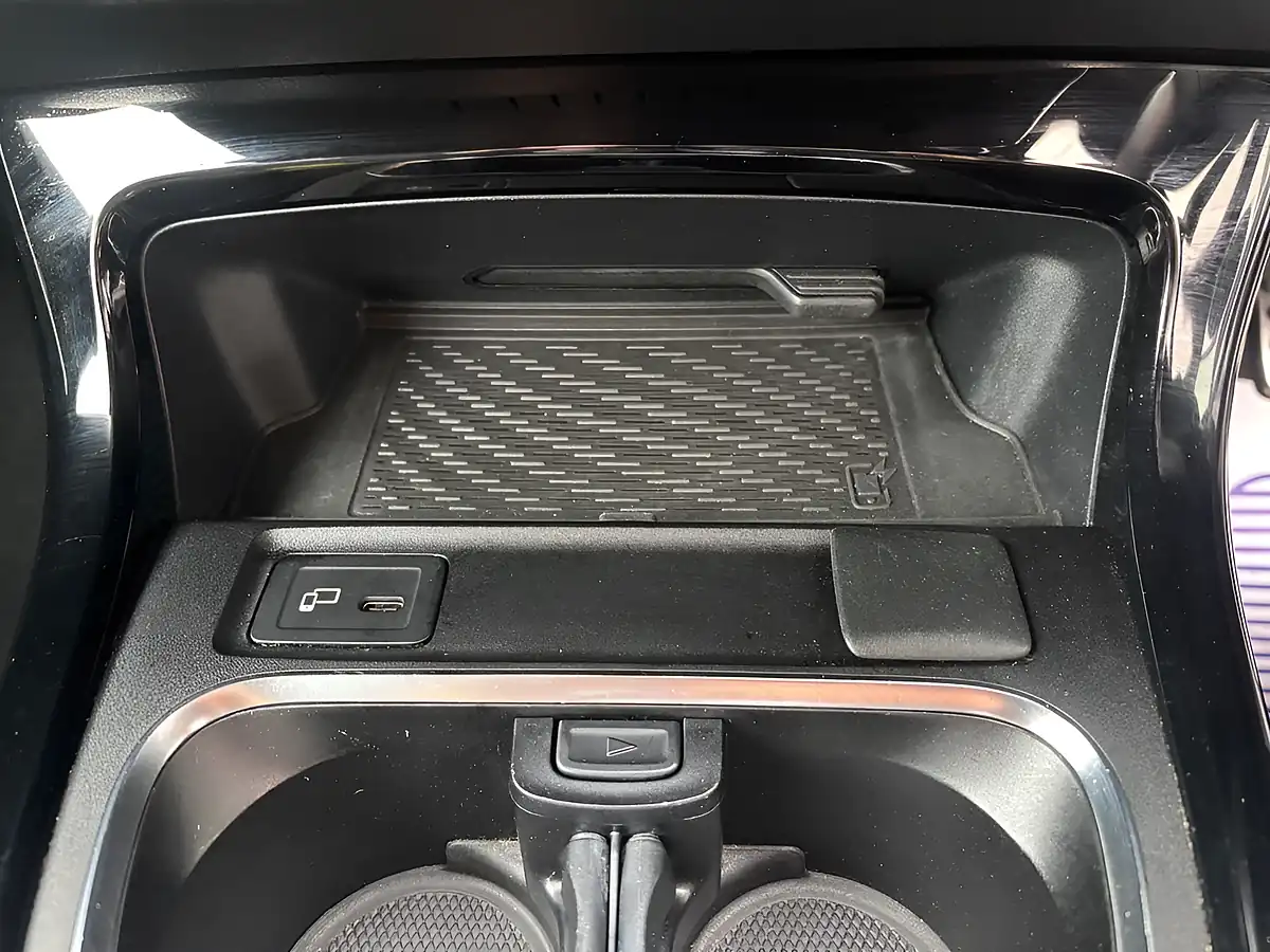 Used 2020 Mercedes-Benz a Class AMG Line (executive) Black - Interior and Exterior details 13