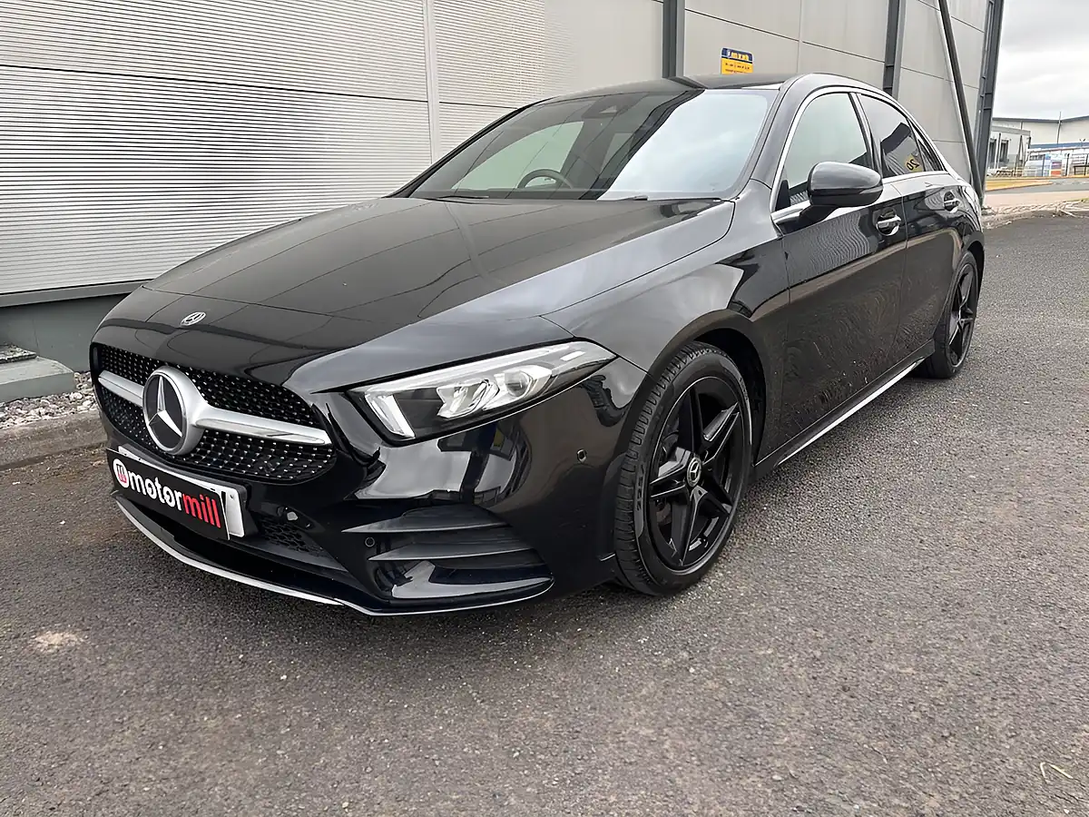 Used 2020 Mercedes-Benz a Class AMG Line (executive) Black - Interior and Exterior details 4