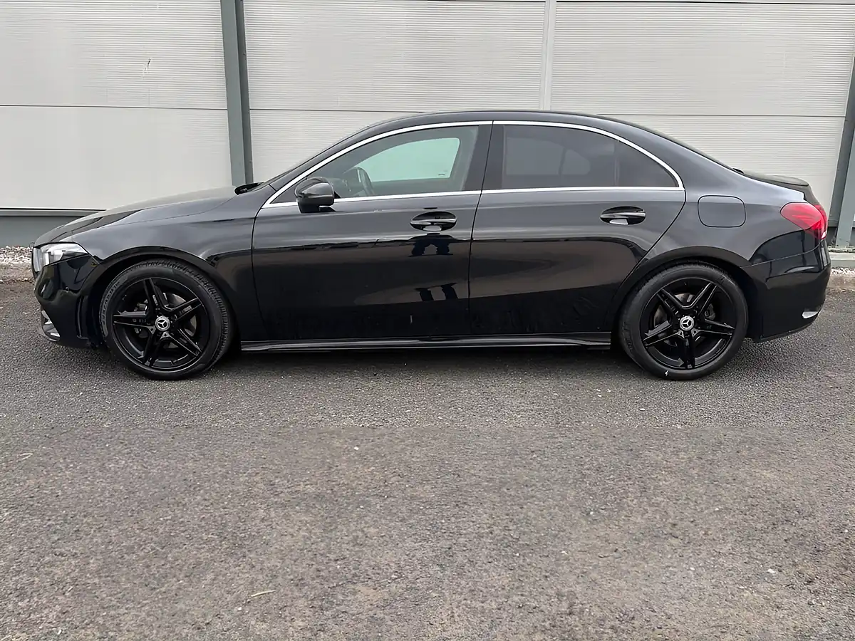 Used 2020 Mercedes-Benz a Class AMG Line (executive) Black - Interior and Exterior details 8