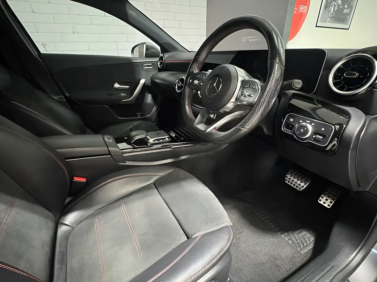 Used 2020 Mercedes-Benz a-Class AMG Line (executive) Grey - Interior and Exterior details 17