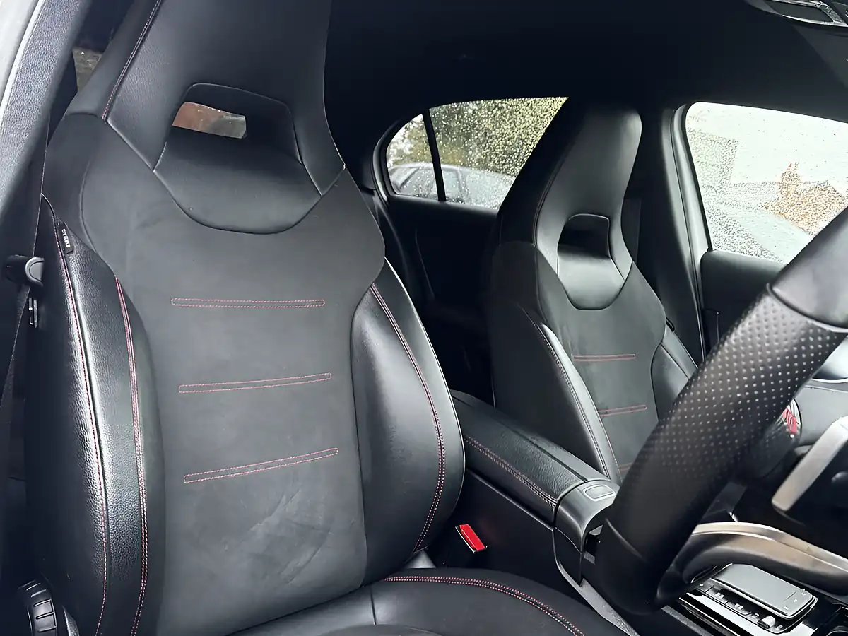 Used 2020 Mercedes-Benz a-Class AMG Line Executive White - Interior and Exterior details 12