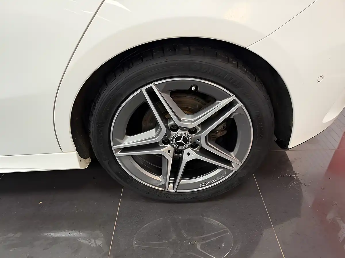 Used 2020 Mercedes-Benz a Class AMG Line Executive White - Interior and Exterior details 10