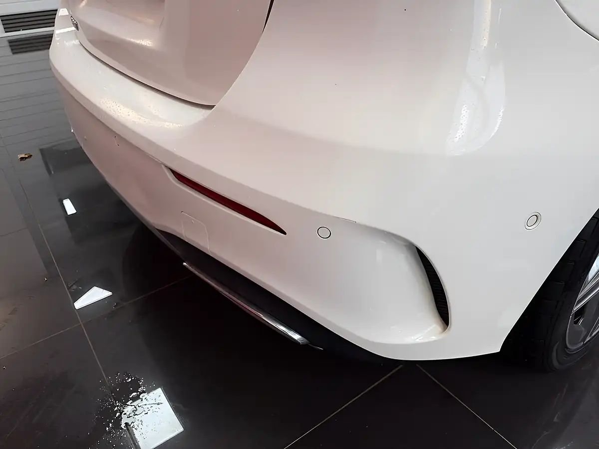 Used 2020 Mercedes-Benz a Class AMG Line Executive White - Interior and Exterior details 8