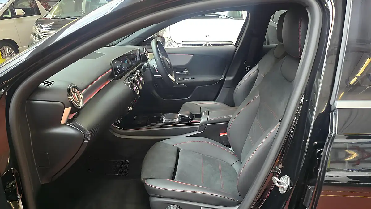 Used 2020 Mercedes-Benz a Class AMG Line (premium 2) Black - Interior and Exterior details 7
