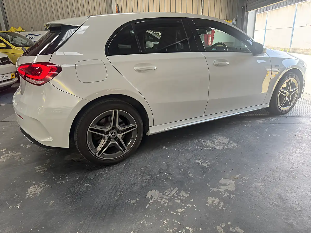Used 2020 Mercedes-Benz a-Class AMG Line White - Interior and Exterior details 12