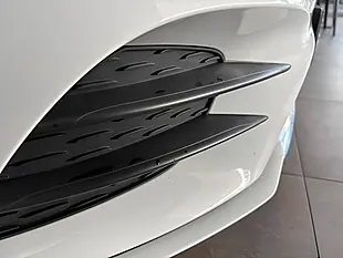 Used 2020 Mercedes-Benz a Class AMG Line White - Interior and Exterior details 19